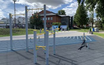 Skeitparks un vingrošanas laukums