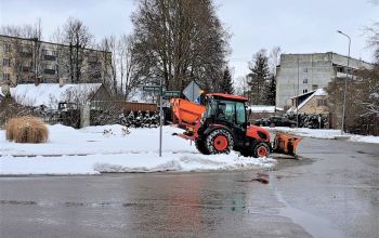 Sniega tīrīšana 6.03.2023.