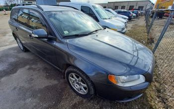 Paziņojums par atkārtotu transportlīdzekļa Volvo V70 izsoli