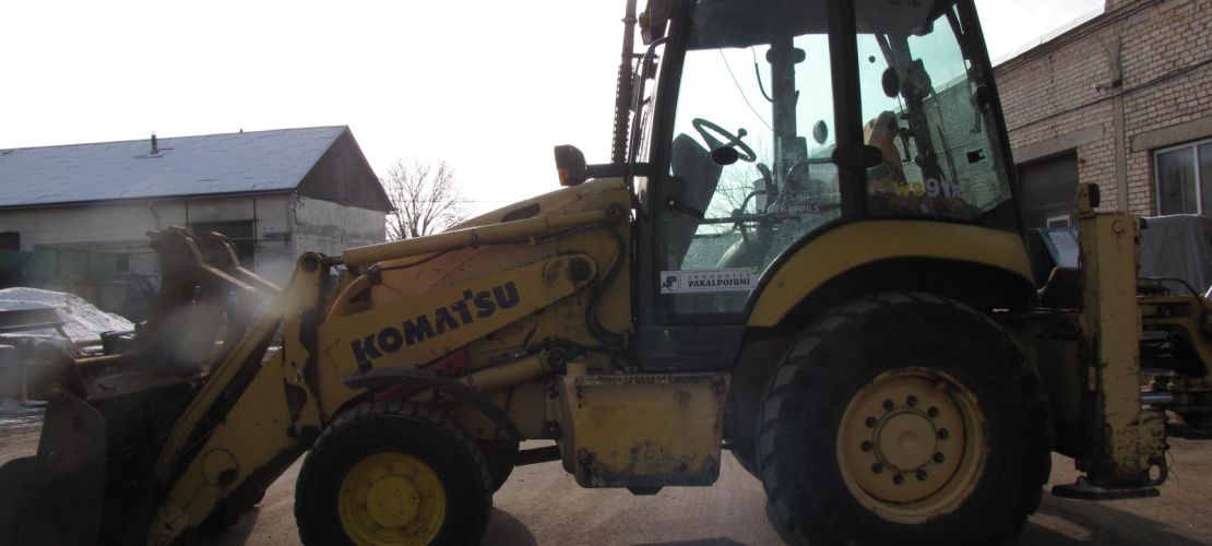 KOMATSU WB91R-5 (universālās pašgājējmašīnas), T7942LT, IZSOLE